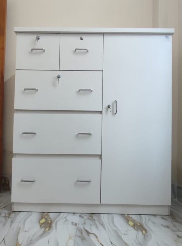 Elite Wardrobe - Image 2
