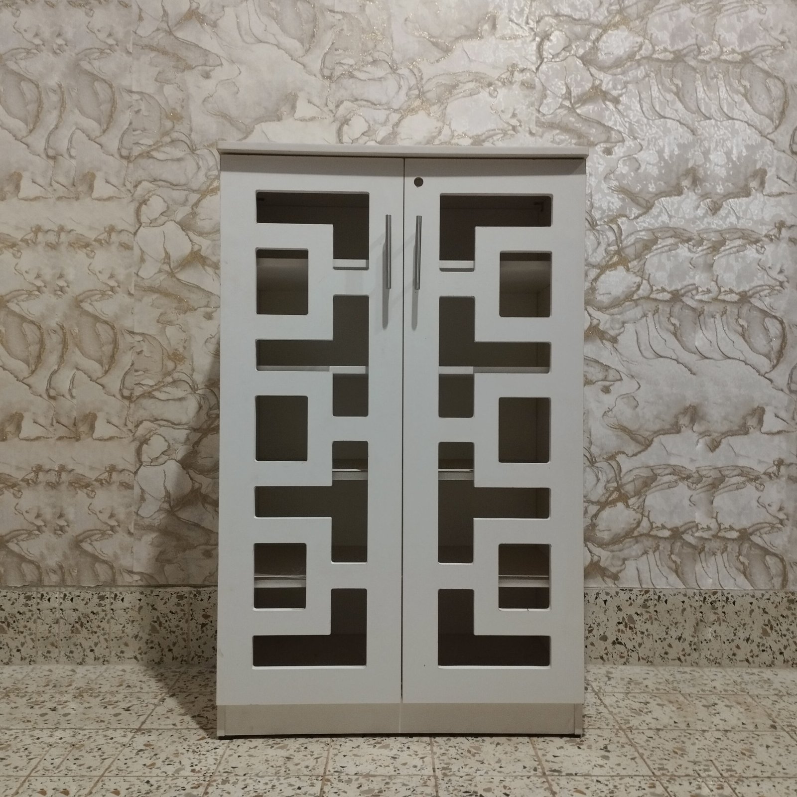 Display Cabinet - Image 3